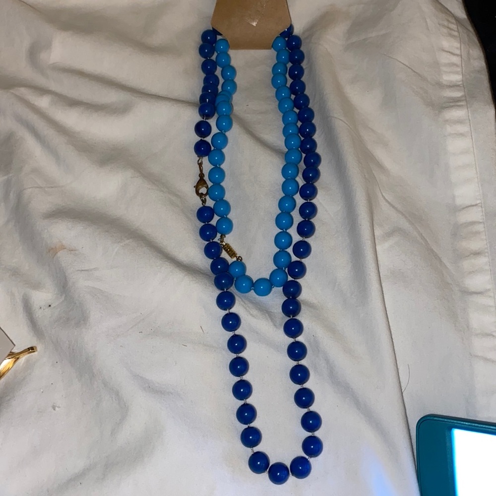 Vintage blue beaded necklaces 95